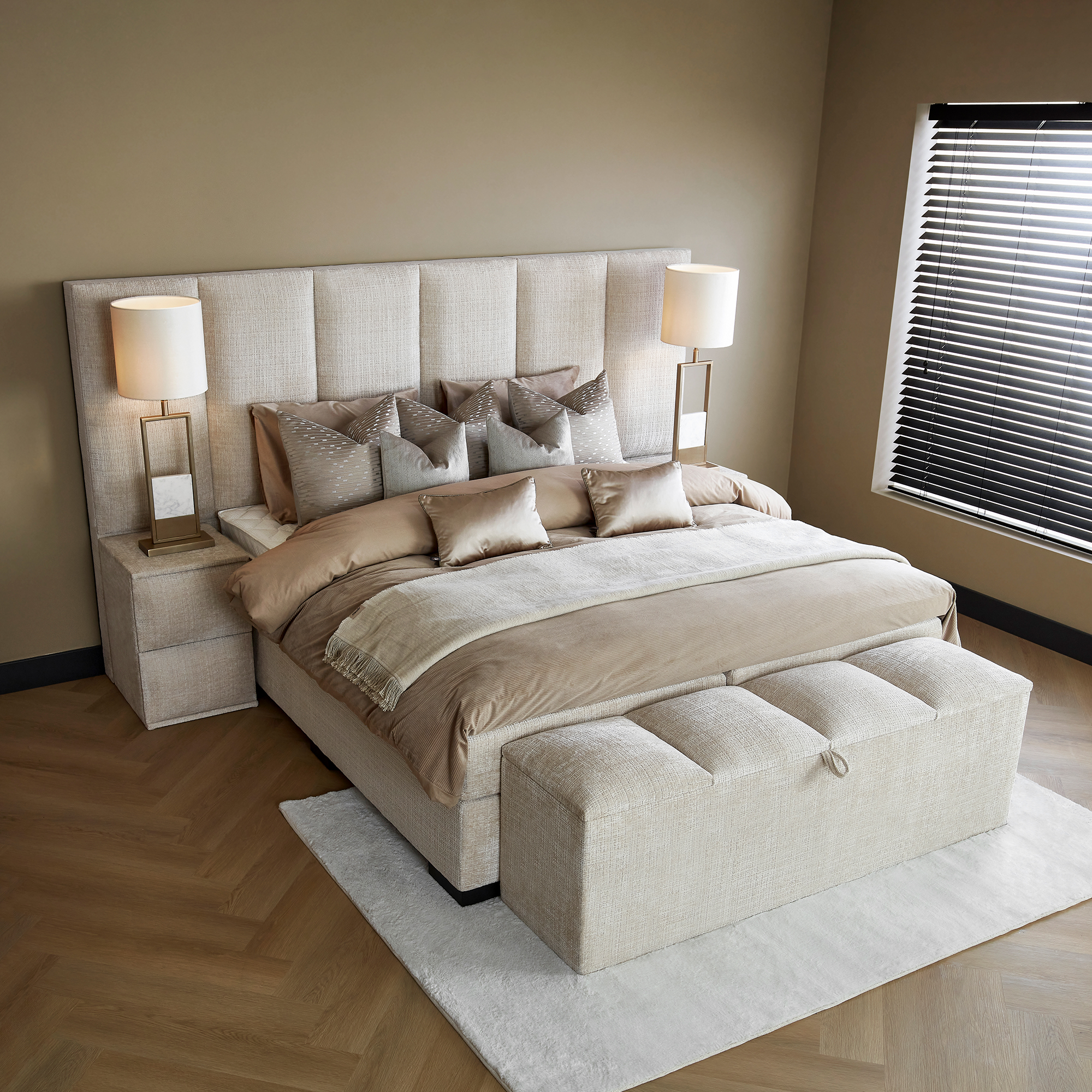 Julius-5-Boxspring-Opbergbed-Opbergledikant-Elektrische-Boxspring-Opbergbox-Matras-Pocket-Matras-Ledikant-Goedkope-bedden-Vaste-boxspring