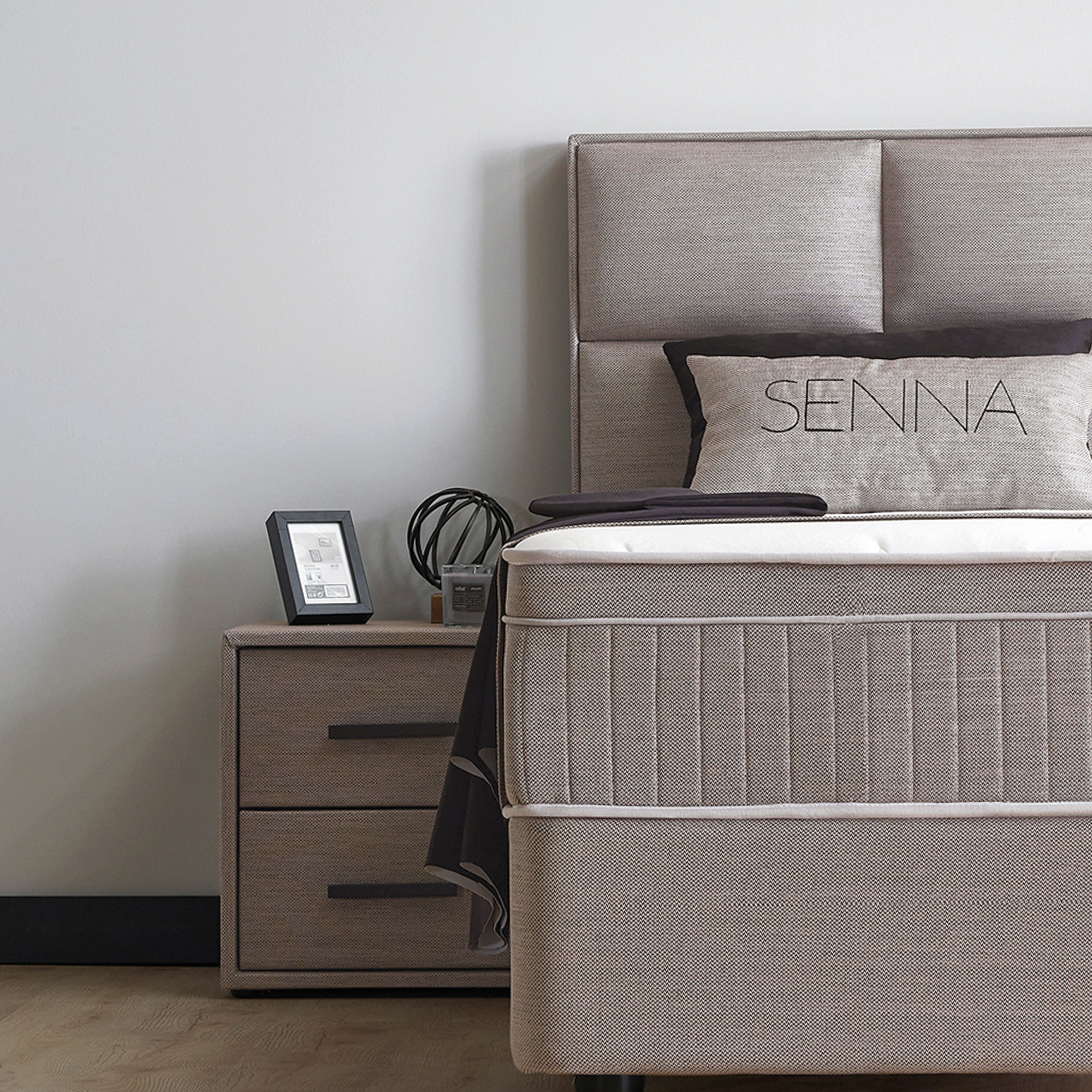 Senna-1p-2-Opbergbed-Opbergledikant-Boxspring-Elektrische-Boxspring-Opbergbox-Matras-Pocket-Matras-Ledikant-Goedkope-bedden-Vaste-boxspring-Voorde