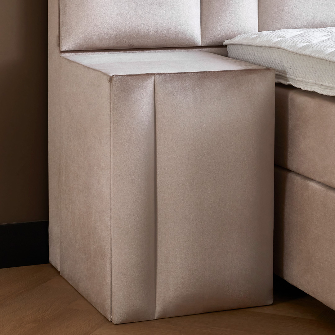 Octavius-11-Boxspring-Opbergbed-Opbergledikant-Elektrische-Boxspring-Opbergbox-Matras-Pocket-Matras-Ledikant-Goedkope-bedden-Vaste-boxspring