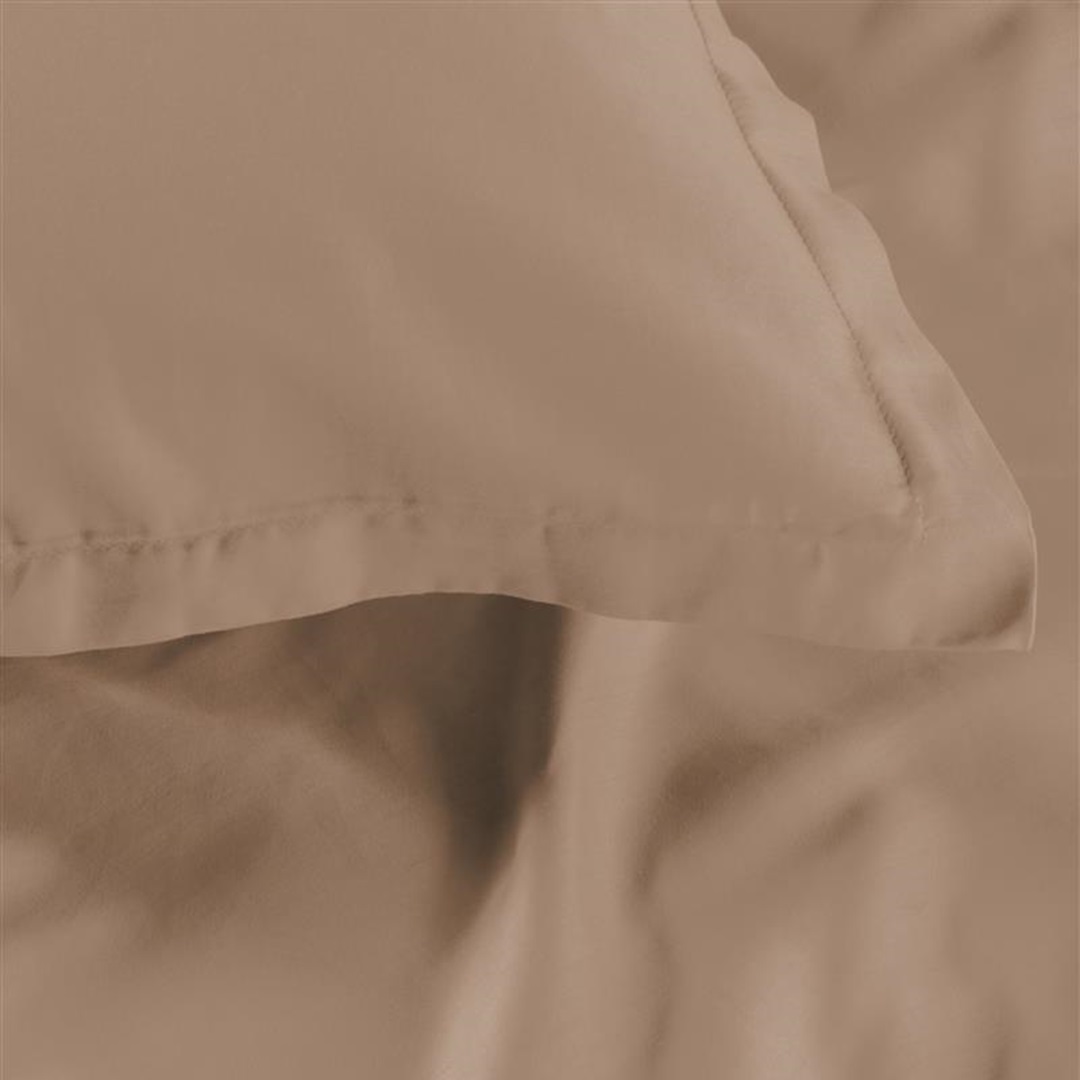 Dekbedovertrek-satijn-taupe-2