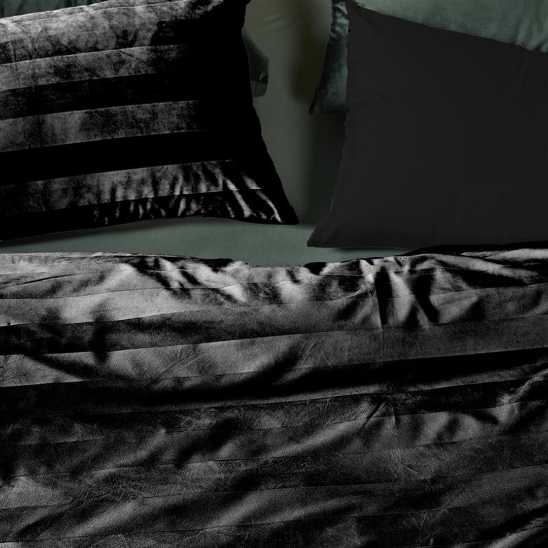 Dekbedovertrek-velvet-softshine-zwart-3.